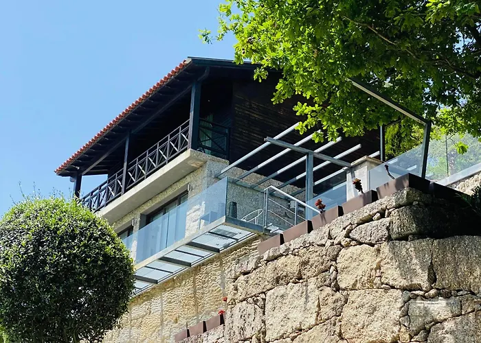 Semesterbostad Quinta Cercas Da Costa *