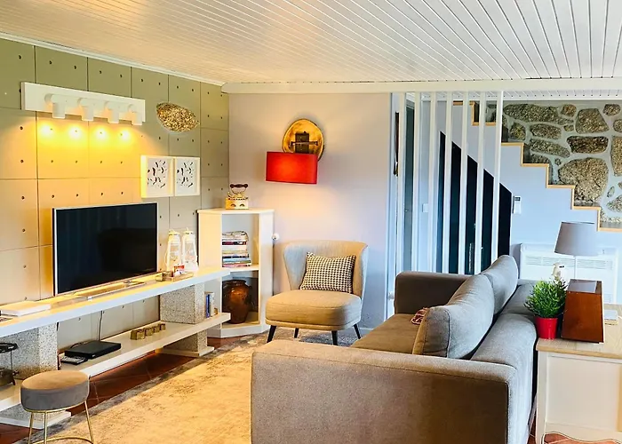 Semesterbostad Quinta Cercas Da Costa *